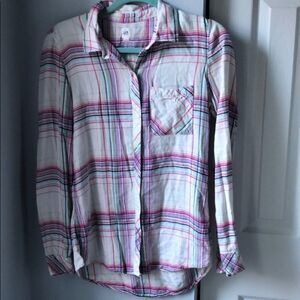 🍭6/$30 Gap Cozy Rayon Plaid Button Down - S